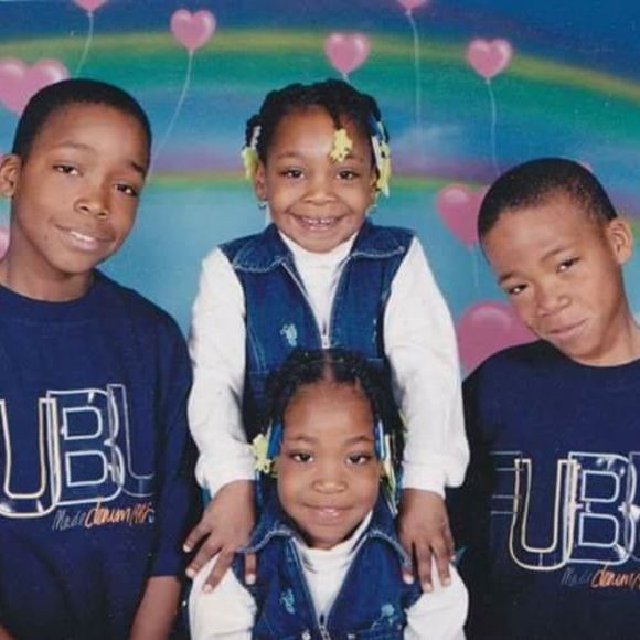 Meet your Posher, Thomas - Picture 1 of 1